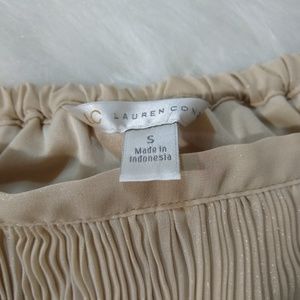 LC Lauren Conrad Skirts - Lauren Conrad two tone glitter skirt pleated Sz S LC Lauren Conrad Skirts - Lauren Conrad two tone glitter skirt pleated Sz S